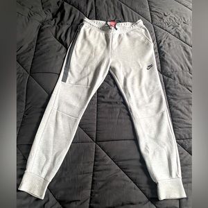 Mens Nike tech fleece joggers